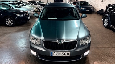 Skoda Superb vaihtoauto
