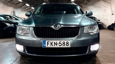 Skoda Superb vaihtoauto