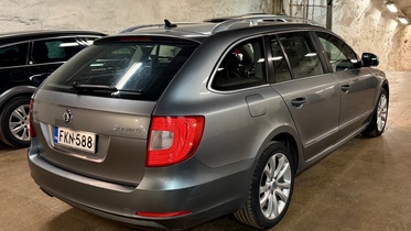 Skoda Superb vaihtoauto