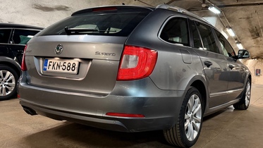 Skoda Superb vaihtoauto