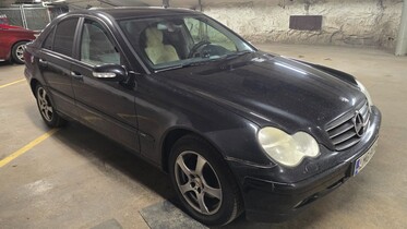Mercedes-Benz C vaihtoauto