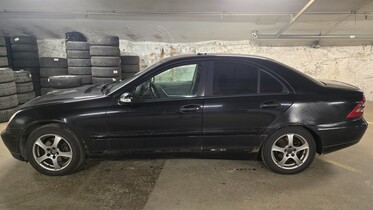 Mercedes-Benz C vaihtoauto