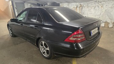 Mercedes-Benz C vaihtoauto