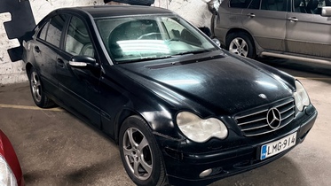 Mercedes-Benz C vaihtoauto