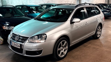 Volkswagen Golf vaihtoauto