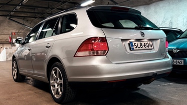 Volkswagen Golf vaihtoauto