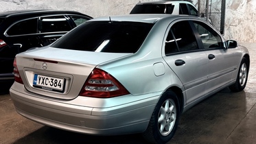 Mercedes-Benz C vaihtoauto