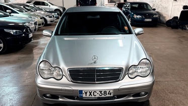 Mercedes-Benz C vaihtoauto