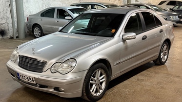 Mercedes-Benz C vaihtoauto