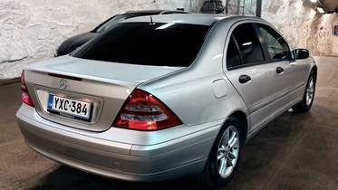 Mercedes-Benz C vaihtoauto