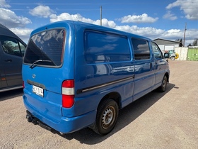 Toyota Hiace vaihtoauto