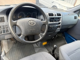 Toyota Hiace vaihtoauto