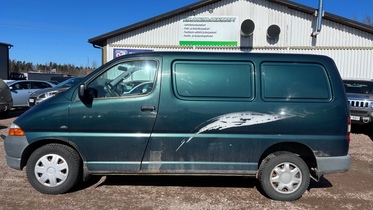 Toyota Hiace vaihtoauto