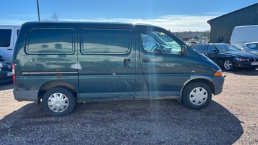 Toyota Hiace vaihtoauto