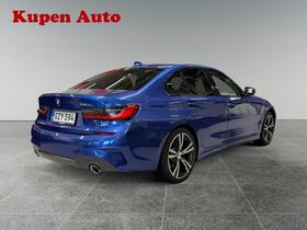 BMW 330 vaihtoauto