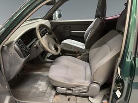 Mitsubishi L200 vaihtoauto