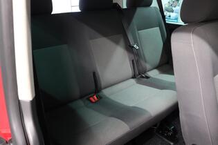 Volkswagen Caravelle vaihtoauto