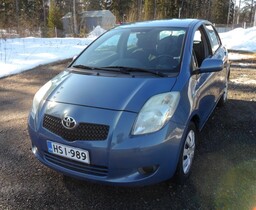 Toyota Yaris vaihtoauto