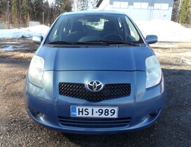 Toyota Yaris vaihtoauto