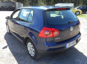 Volkswagen Golf vaihtoauto