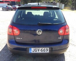 Volkswagen Golf vaihtoauto