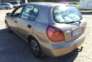Nissan Almera vaihtoauto