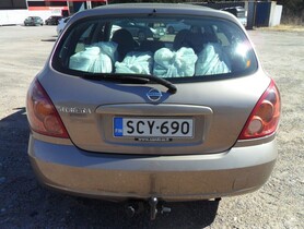 Nissan Almera vaihtoauto