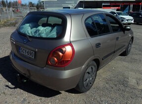 Nissan Almera vaihtoauto