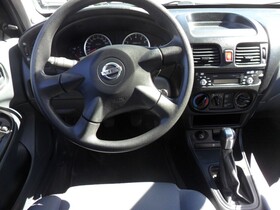 Nissan Almera vaihtoauto