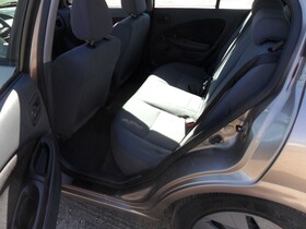 Nissan Almera vaihtoauto