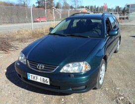 Toyota Avensis vaihtoauto