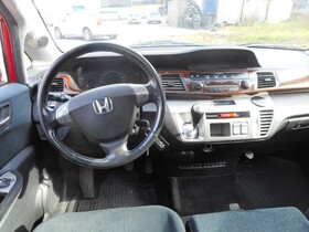 Honda Fr-V vaihtoauto
