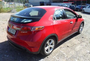 Honda Civic vaihtoauto