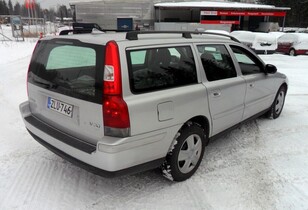 Volvo V70 vaihtoauto