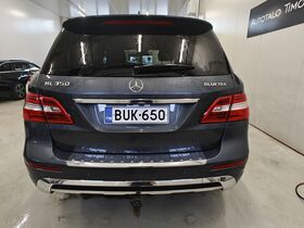 Mercedes-Benz ML vaihtoauto