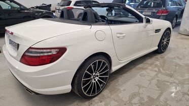 Mercedes-Benz SLK vaihtoauto