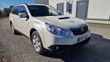 Subaru Outback vaihtoauto