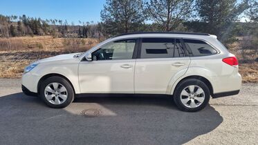 Subaru Outback vaihtoauto