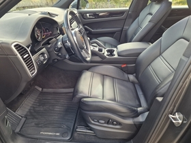 Porsche Cayenne vaihtoauto