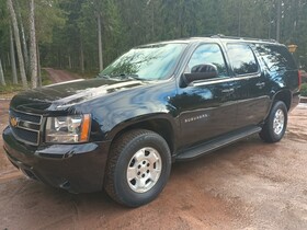 Chevrolet Suburban vaihtoauto