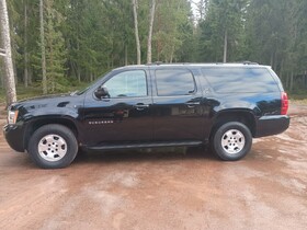 Chevrolet Suburban vaihtoauto