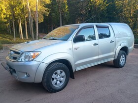 Toyota Hilux vaihtoauto