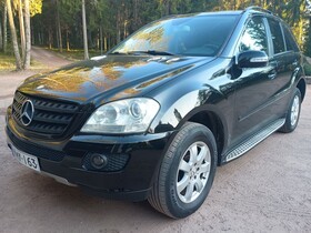 Mercedes-Benz ML vaihtoauto