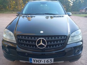 Mercedes-Benz ML vaihtoauto