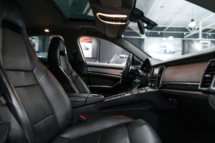 Porsche Panamera vaihtoauto