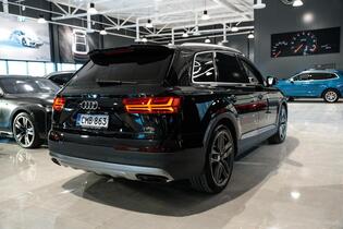 Audi Q7 vaihtoauto