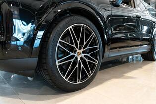 Porsche Cayenne vaihtoauto