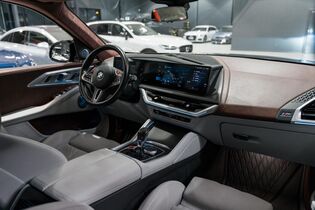 BMW XM vaihtoauto