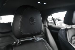 Alfa Romeo Stelvio vaihtoauto