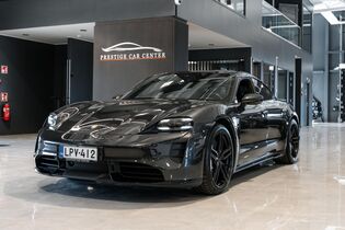 Porsche Taycan vaihtoauto